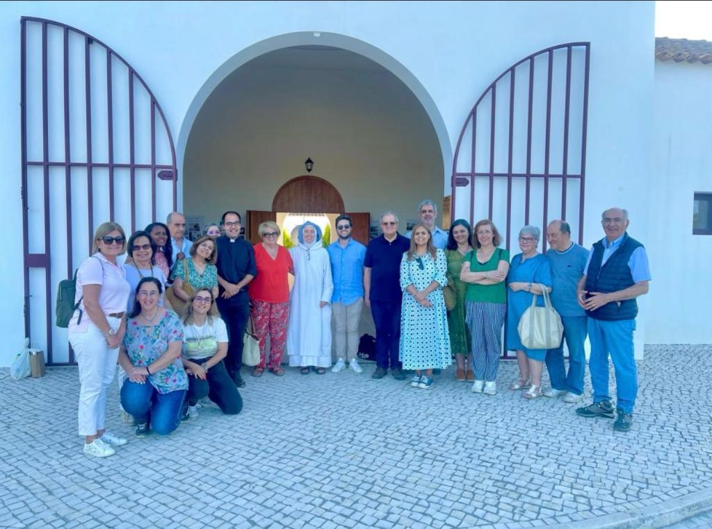 As visitas de cariz religioso e cultural do Grupo da Leitura Cristã da Bíblia